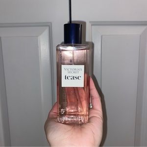 VS Perfume Spray